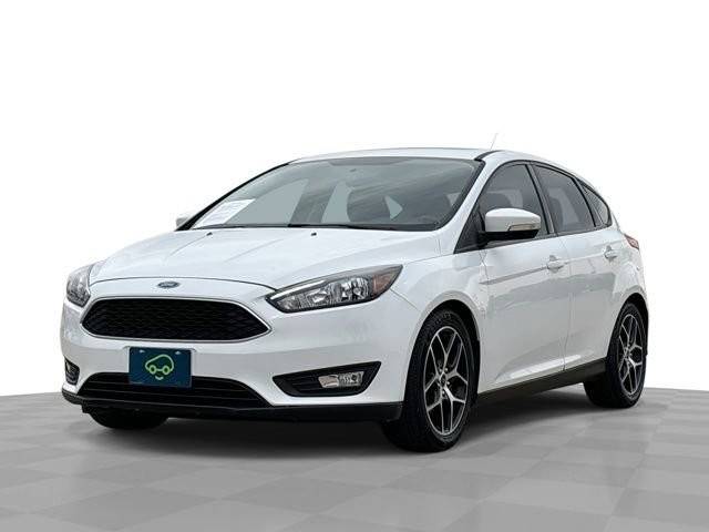 2017 Ford Focus SEL FWD photo