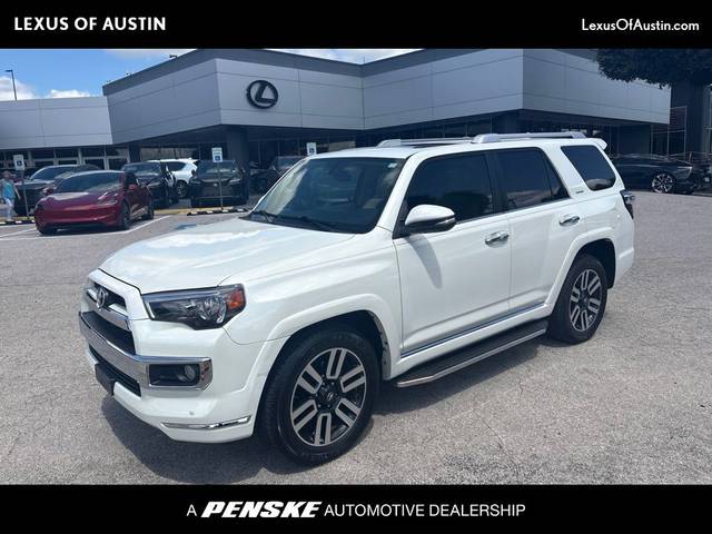 2017 Toyota 4Runner Limited RWD photo
