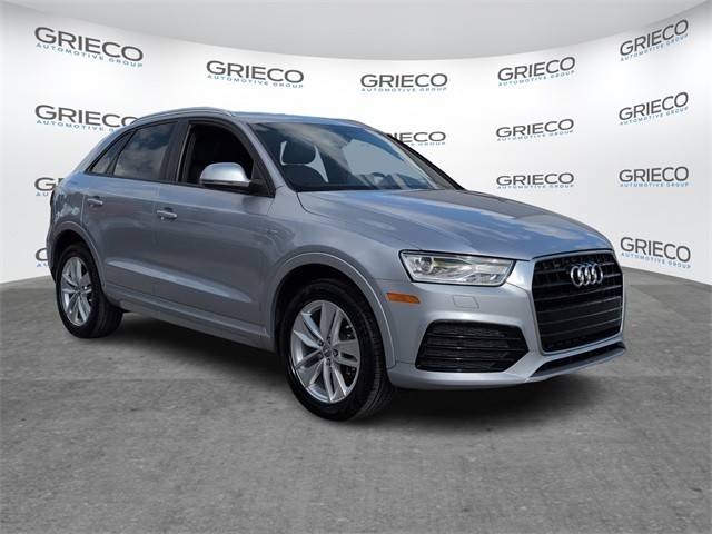 2018 Audi Q3 Premium FWD photo