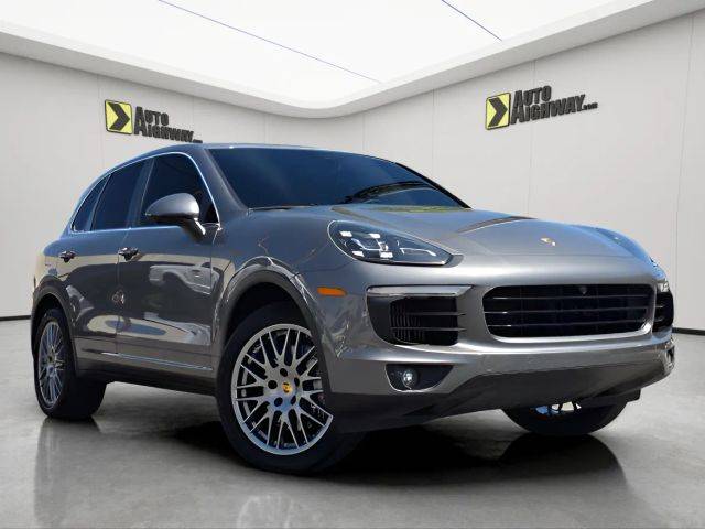 2016 Porsche Cayenne S AWD photo
