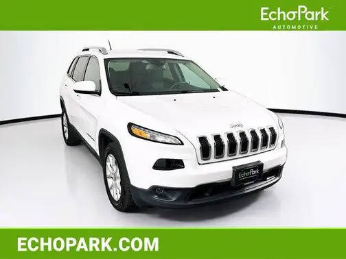 2018 Jeep Cherokee Latitude FWD photo