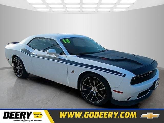2018 Dodge Challenger R/T Scat Pack RWD photo