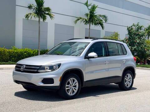 2017 Volkswagen Tiguan S FWD photo