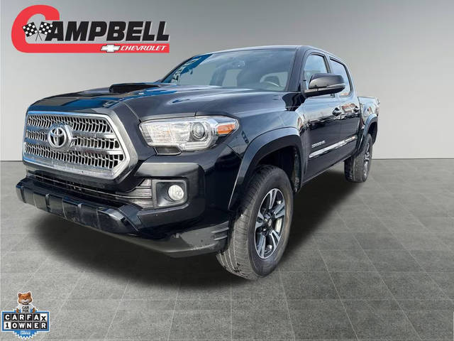 2017 Toyota Tacoma TRD Sport 4WD photo