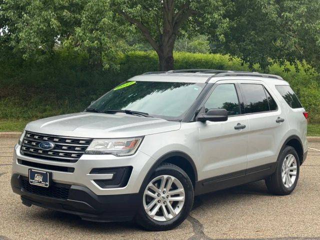 2017 Ford Explorer Base FWD photo