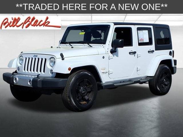 2015 Jeep Wrangler Unlimited Sahara 4WD photo