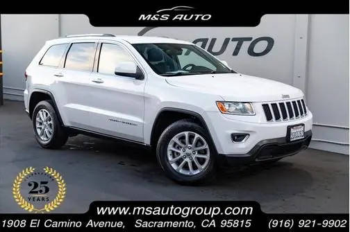 2016 Jeep Grand Cherokee Laredo RWD photo