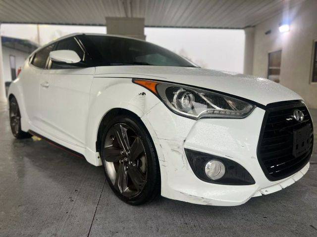 2015 Hyundai Veloster Turbo FWD photo