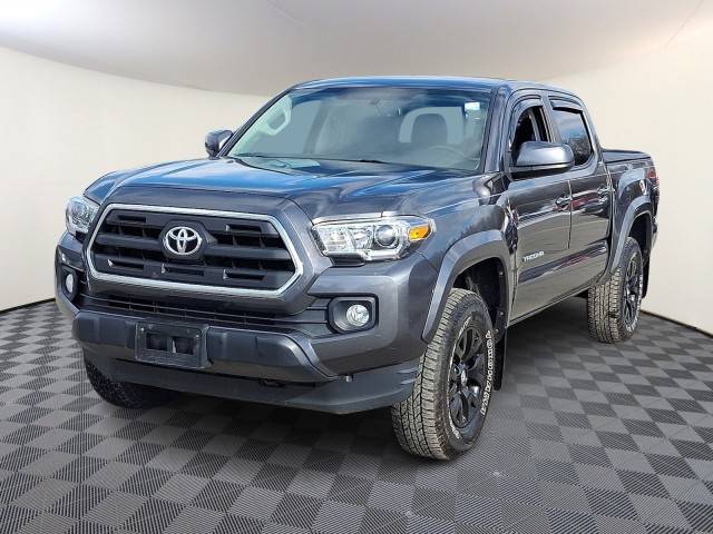 2016 Toyota Tacoma SR5 4WD photo