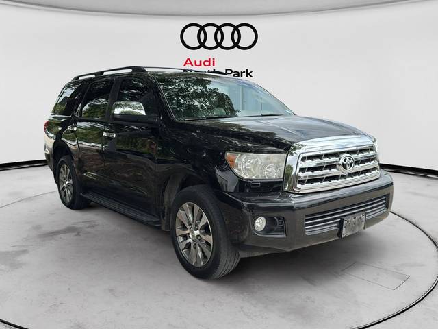 2017 Toyota Sequoia Limited RWD photo