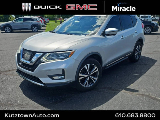2017 Nissan Rogue SL AWD photo