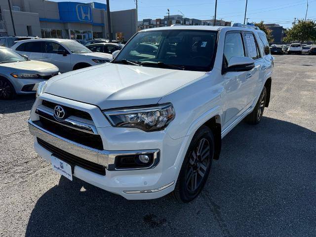 2018 Toyota 4Runner Limited 4WD photo