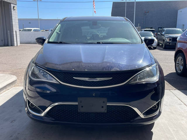 2018 Chrysler Pacifica Minivan Touring Plus FWD photo