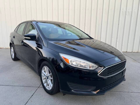 2017 Ford Focus SE FWD photo