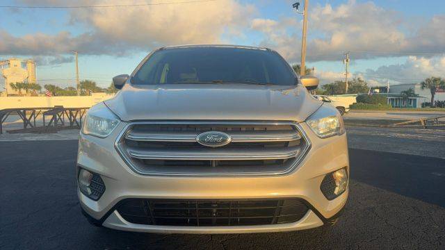 2017 Ford Escape SE FWD photo