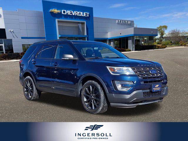 2017 Ford Explorer XLT 4WD photo