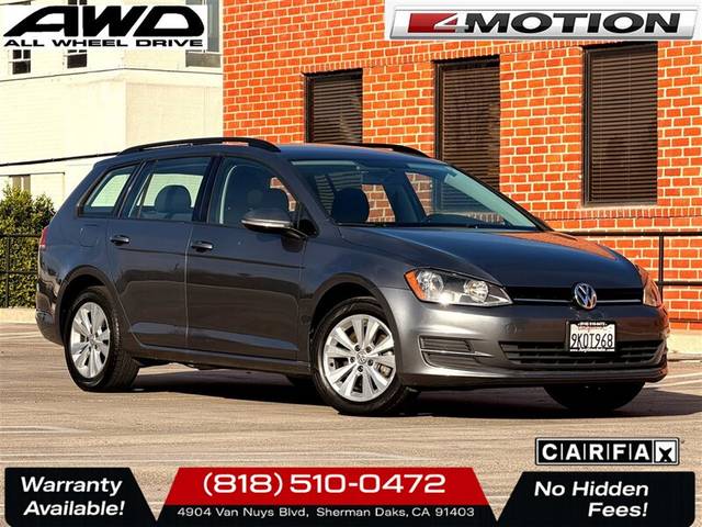 2017 Volkswagen Golf SportWagen S AWD photo