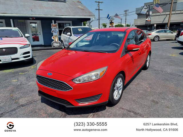 2017 Ford Focus SE FWD photo