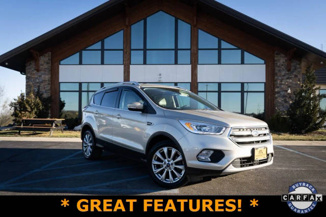 2017 Ford Escape Titanium 4WD photo