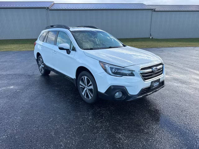 2018 Subaru Outback Limited AWD photo