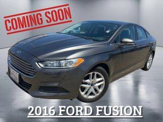 2016 Ford Fusion SE FWD photo