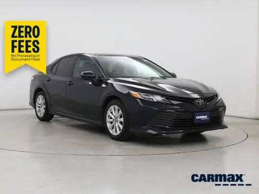 2018 Toyota Camry LE FWD photo