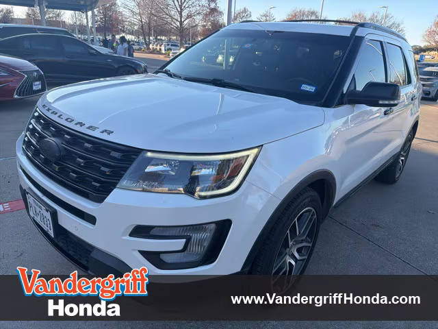 2017 Ford Explorer Sport 4WD photo