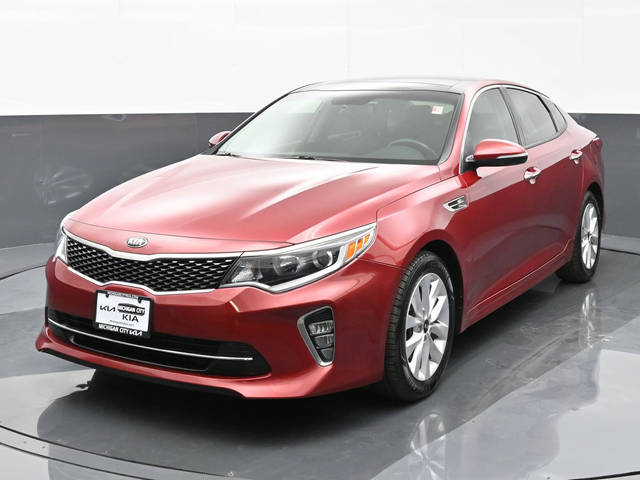 2018 Kia Optima S FWD photo