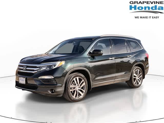 2017 Honda Pilot Touring FWD photo