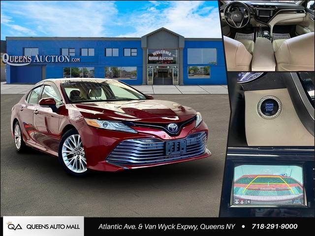 2018 Toyota Camry XLE FWD photo