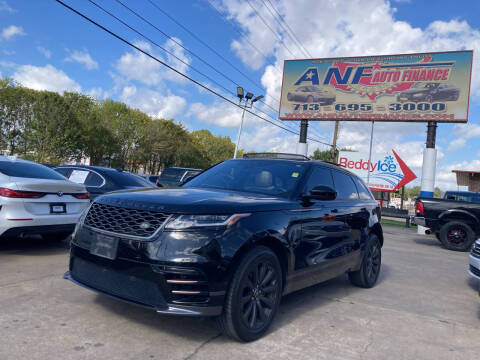 2018 Land Rover Range Rover Velar R-Dynamic SE 4WD photo