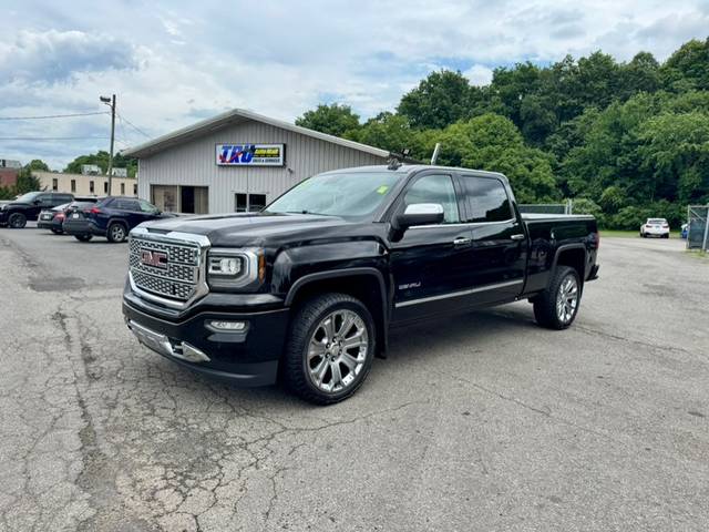 2018 GMC Sierra 1500 Denali 4WD photo