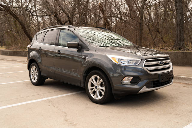 2018 Ford Escape SE FWD photo