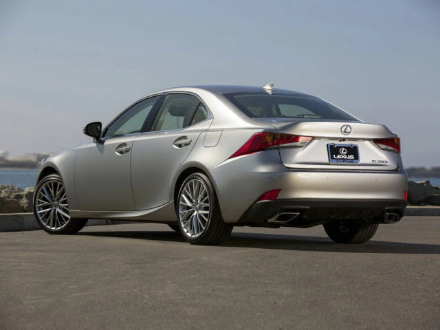 2017 Lexus IS IS Turbo F Sport RWD photo