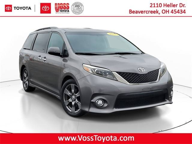 2017 Toyota Sienna SE FWD photo