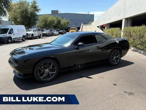 2018 Dodge Challenger SXT Plus RWD photo
