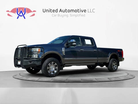 2017 Ford F-350 Super Duty King Ranch 4WD photo