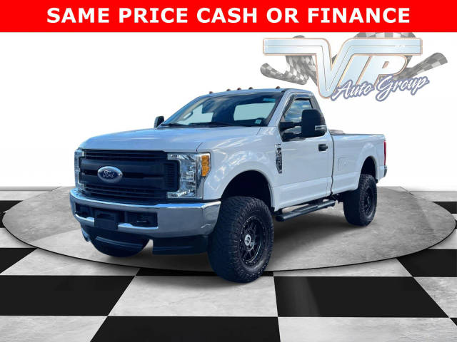 2017 Ford F-250 Super Duty XL 4WD photo