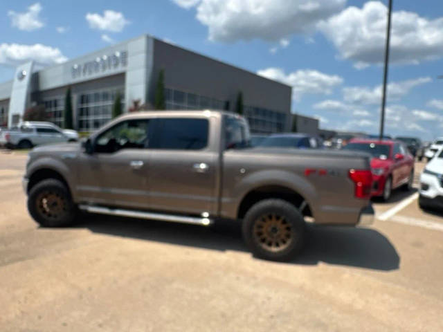 2018 Ford F-150 XLT 4WD photo