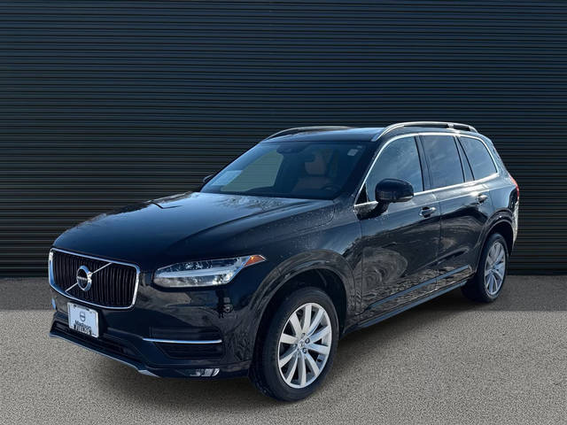 2018 Volvo XC90 Momentum AWD photo