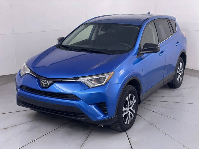 2017 Toyota RAV4 LE AWD photo