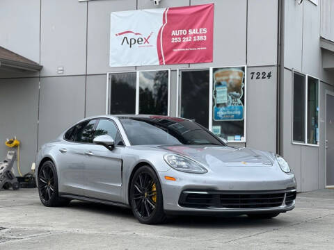 2018 Porsche Panamera 4 AWD photo