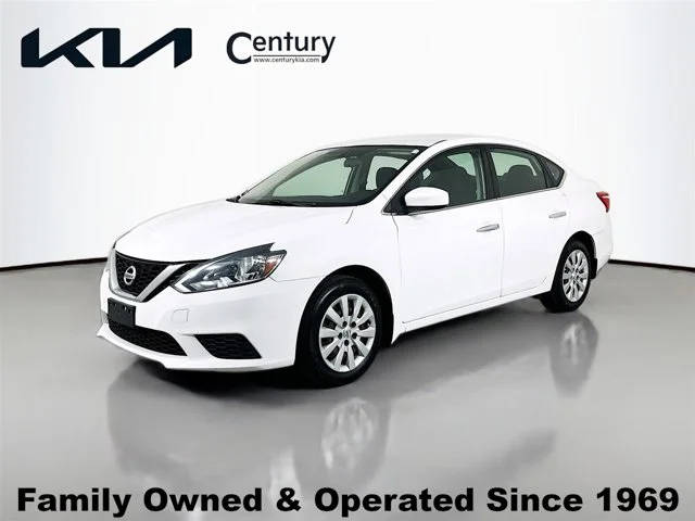 2017 Nissan Sentra S FWD photo