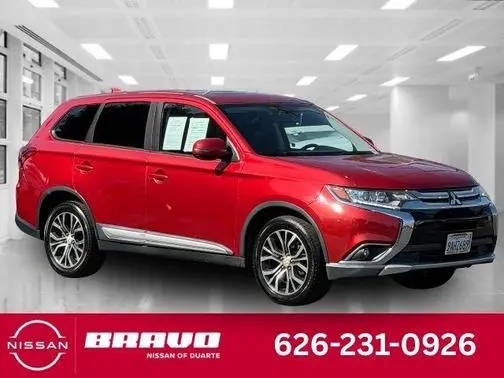 2017 Mitsubishi Outlander SE FWD photo