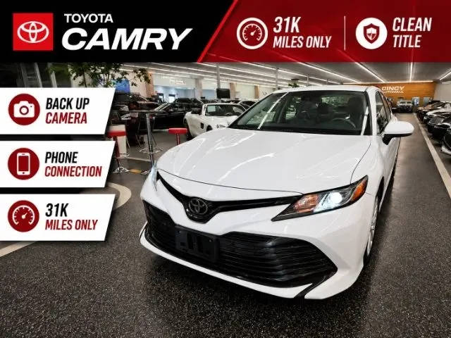 2018 Toyota Camry LE FWD photo