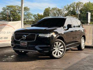 2018 Volvo XC90 Momentum AWD photo