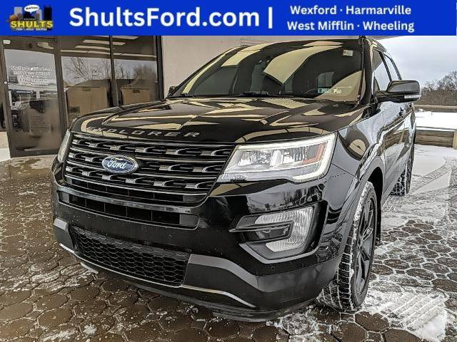 2017 Ford Explorer XLT 4WD photo