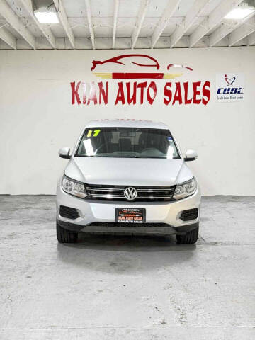 2017 Volkswagen Tiguan  FWD photo