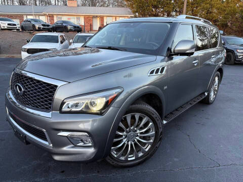 2017 Infiniti QX80 RWD photo