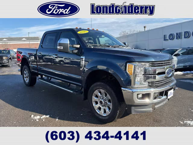 2017 Ford F-250 Super Duty Lariat 4WD photo